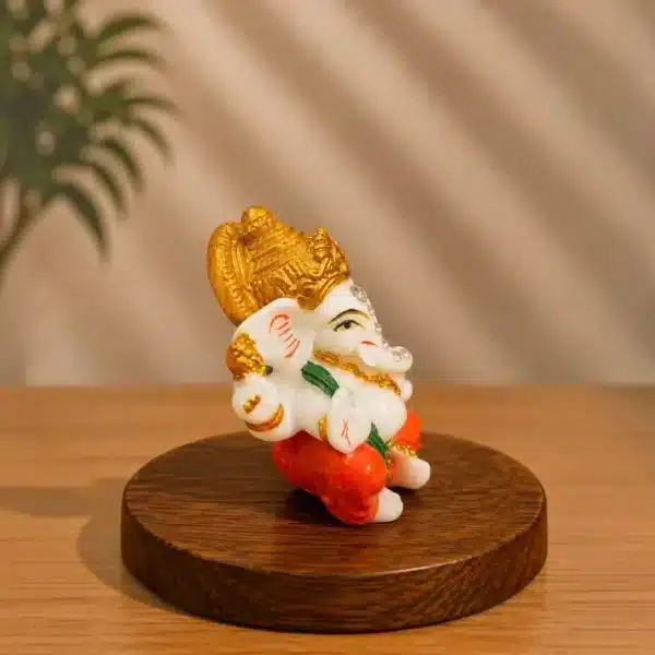 Small Ganesh Ji Idol – Golden Crown Ganesha for Car Dashboard